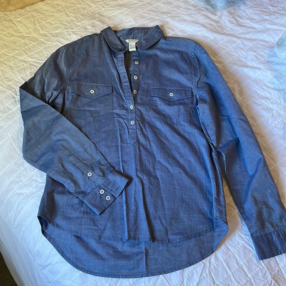 Forever 21 Button Down Blouse Size Small